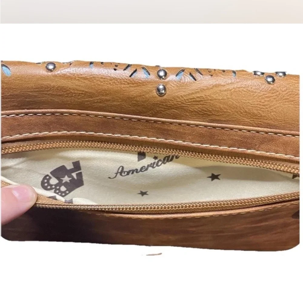 Chic Tan Shoulder Bag with Intricate Design by American Bling - Picture 7 of 7